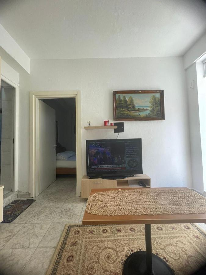 Apartament Тирана Экстерьер фото